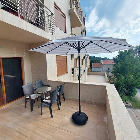 Welcome Apartments Petrovac Ngoại thất bức ảnh