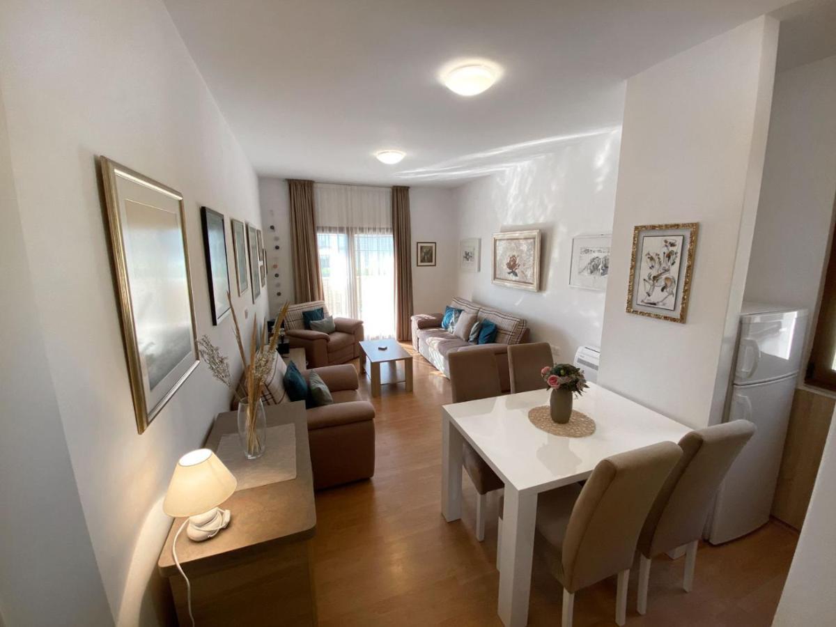 Welcome Apartments Petrovac Ngoại thất bức ảnh