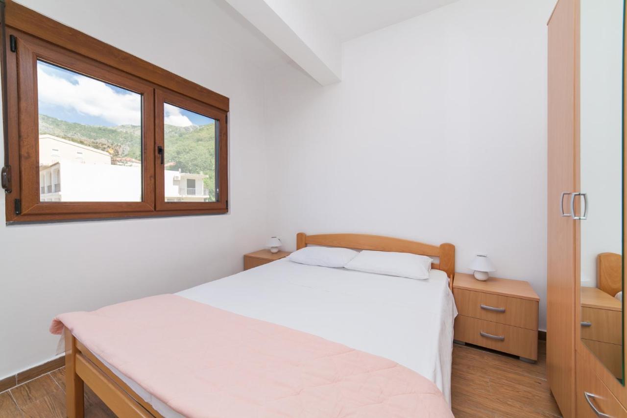 Welcome Apartments Petrovac Ngoại thất bức ảnh